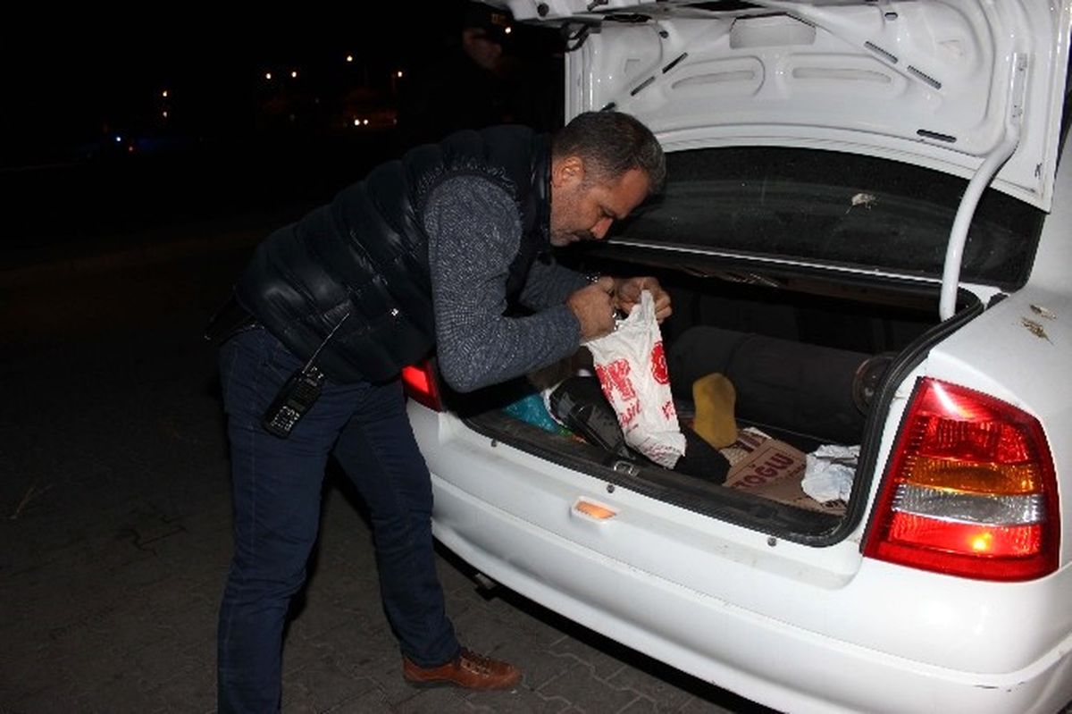 Adana\'da \'Şehri Uyuşturucudan ve Terörden Temizleme Operasyonu\'