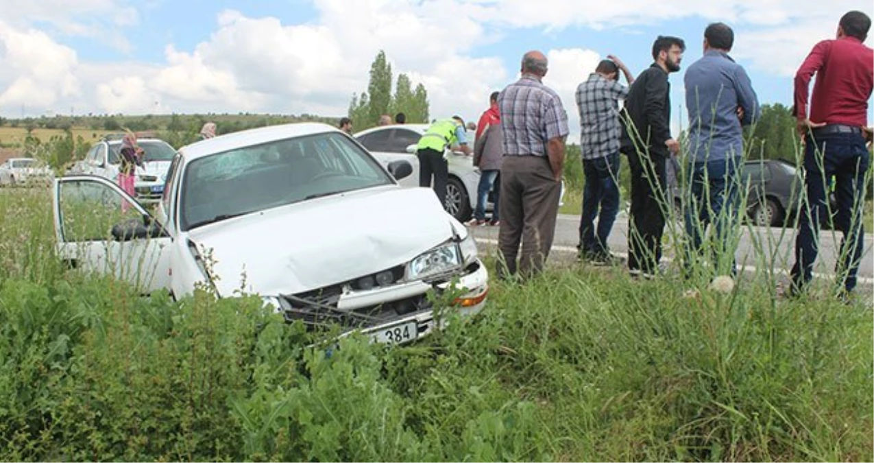 Beyşehir\'de Zincirleme Trafik Kazası: 2 Yaralı