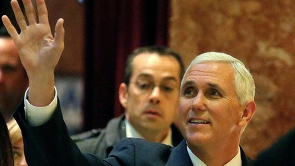 Broadway Müzikali Oyuncularından Mike Pence\'e Tepki