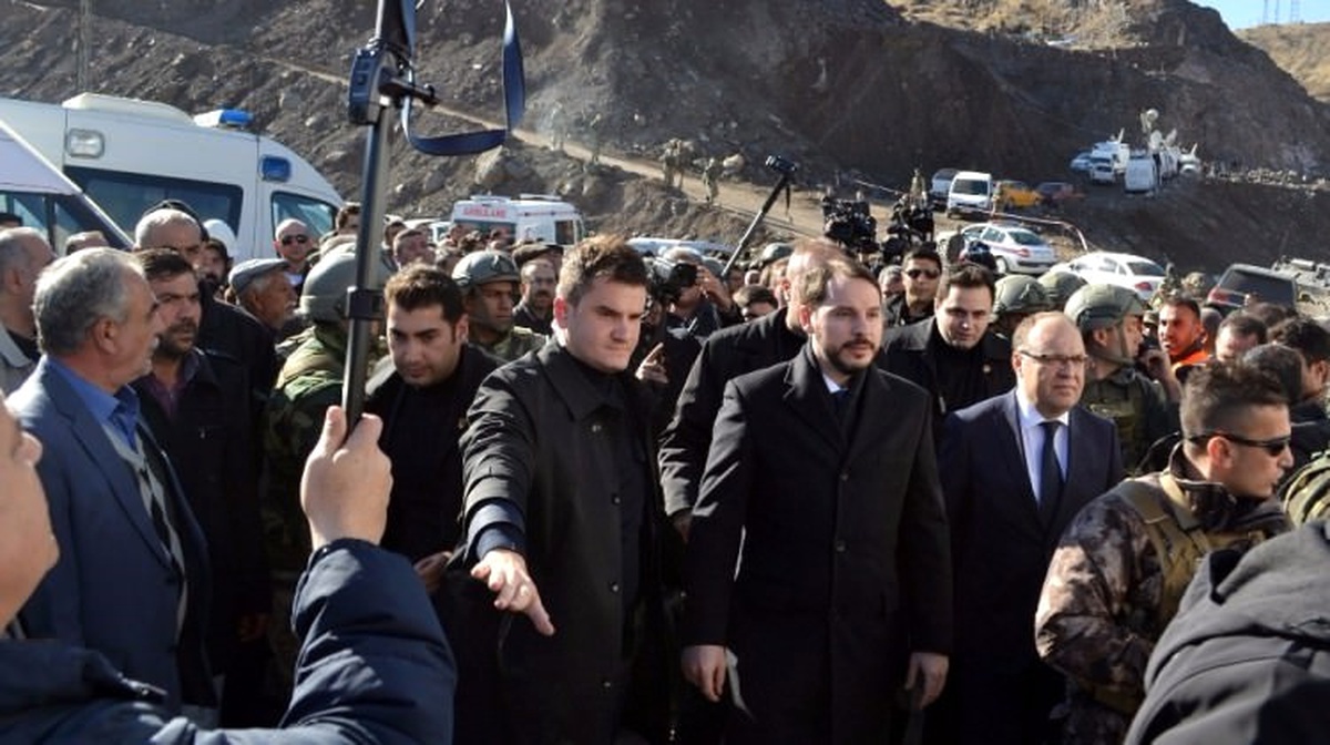 Dha Siirt- Bakan Albayrak: Durmadan Mesai Arası Vermeden, Bu Vatandaşlarımızı Toprağın Altından...