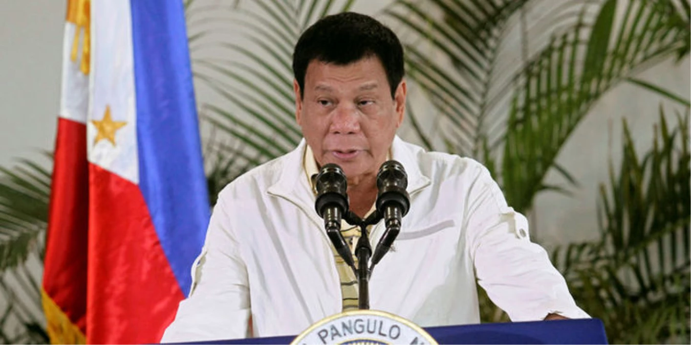 Duterte\'den Batı\'nın Mülteciler Konusundaki Tutumuna Eleştiri