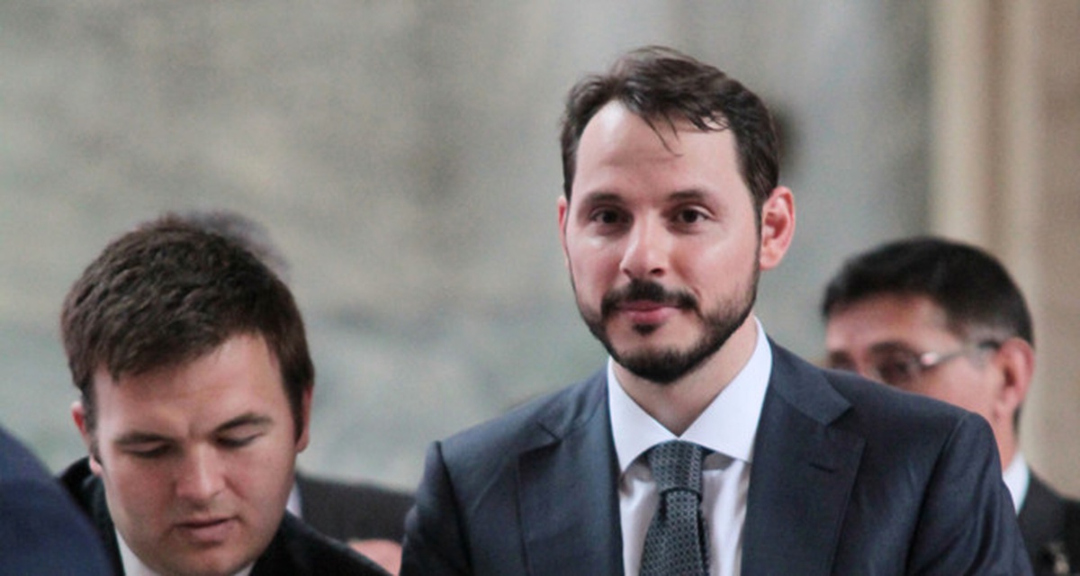 Enerji ve Tabii Kaynaklar Bakanı Albayrak Göçük Alanında