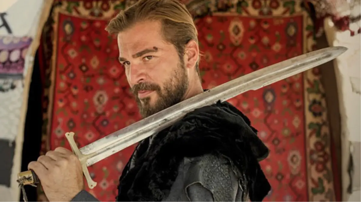 Engin Altan\'dan Okan Bayülgen\'e Yanıt: Bekleneni Yaptı