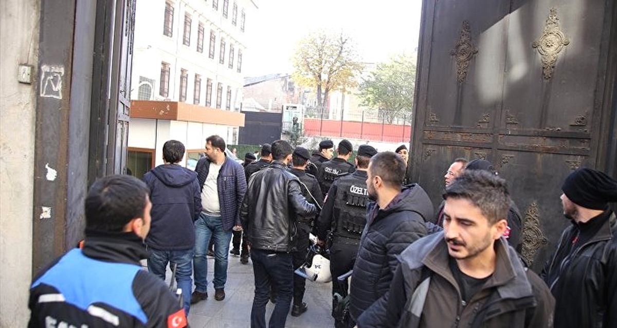 İçişleri Bakanlığı: 123 Yabancı Firar Etti, 20\'si Yakalandı