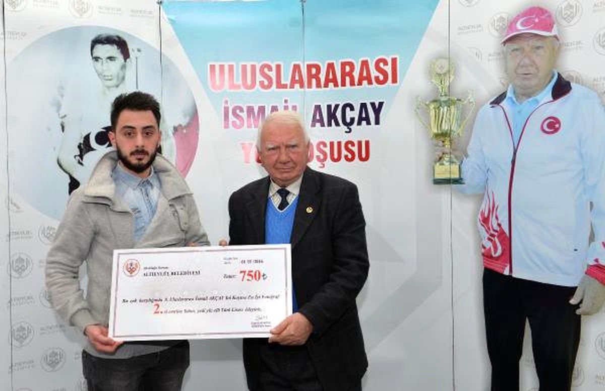 İsmail Akçay Ödülleri Verildi