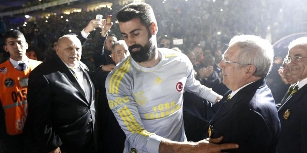 Kaptanlardan Aziz Yıldırım\'a Zafer Sözü