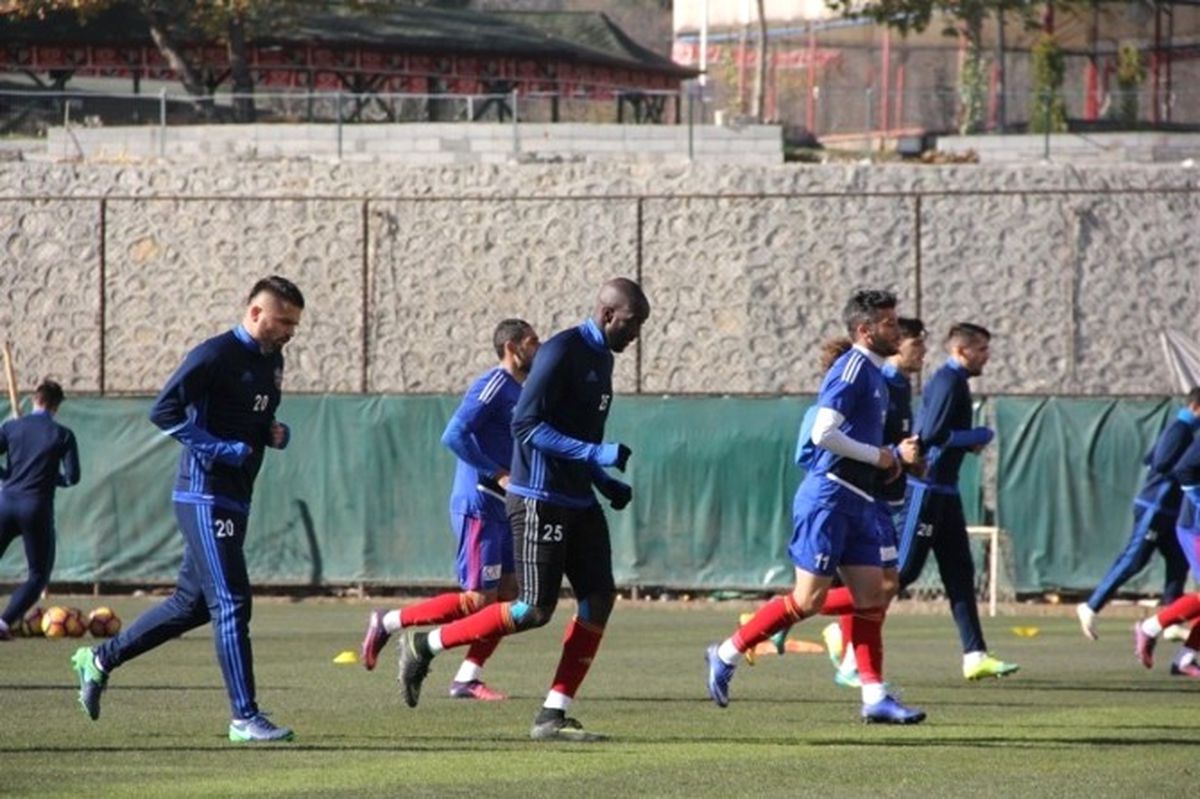 Karabükspor 3 Eksikle İstanbul\'a Gitti
