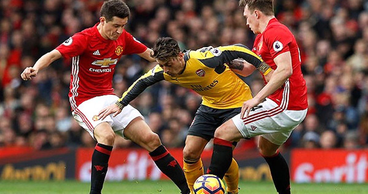 Manchester United, Arsenal'la 1-1 Berabere Kaldı