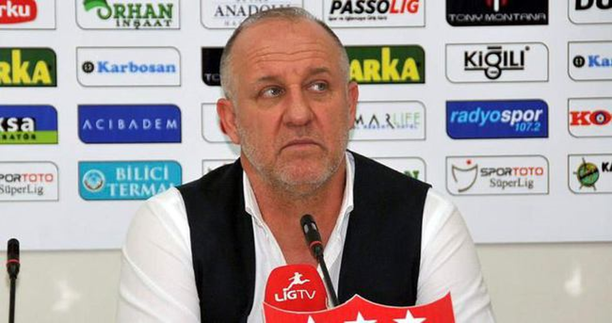 Mesut Bakkal: "Bu Performans İçin Tüm Taraftar ve Camiadan Özür Diliyoruz"