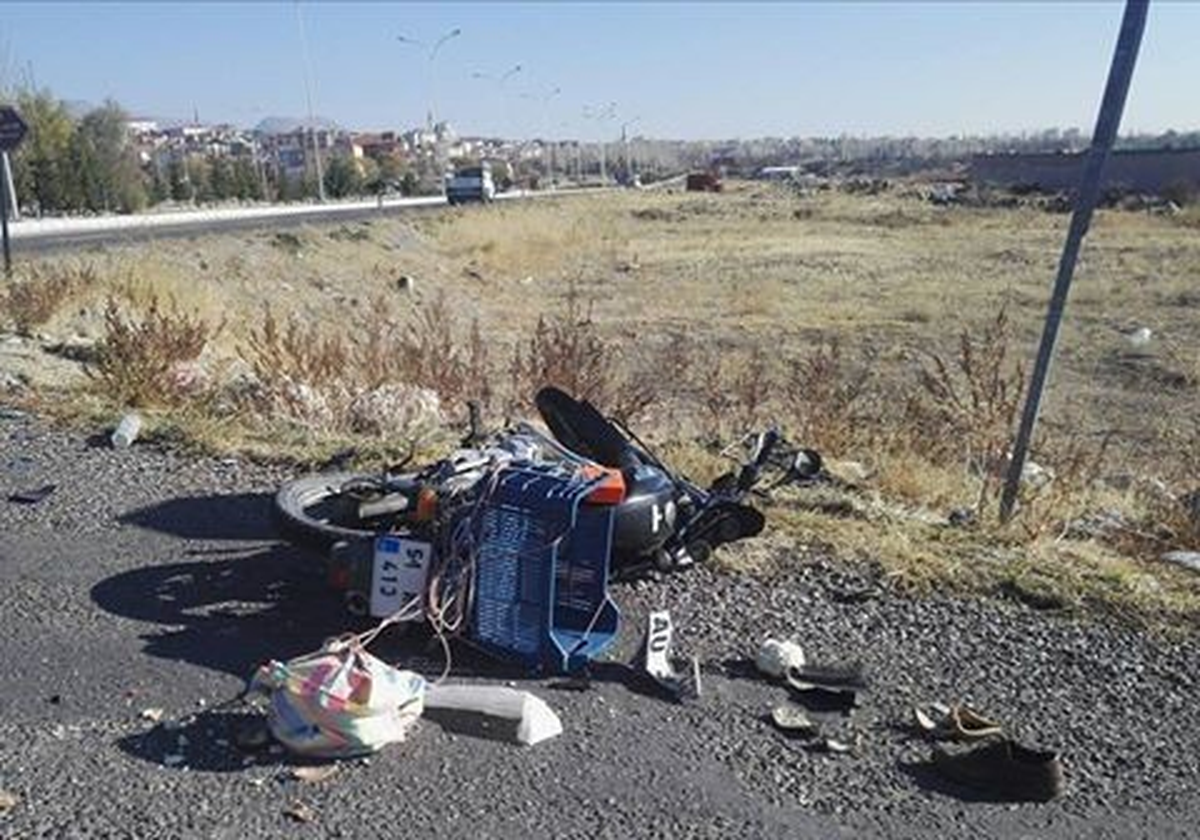 Niğde\'de Motosiklet Kazası: 1 Yaralı