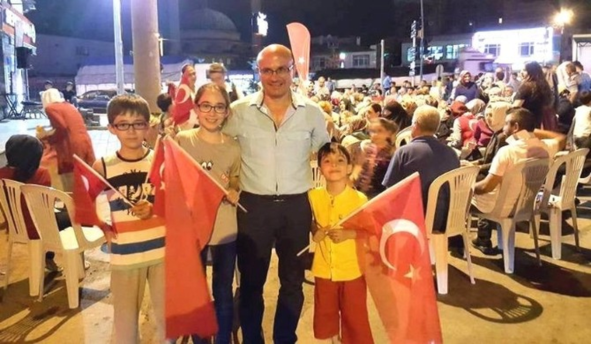Oral\'dan Çocuklara Kutlama