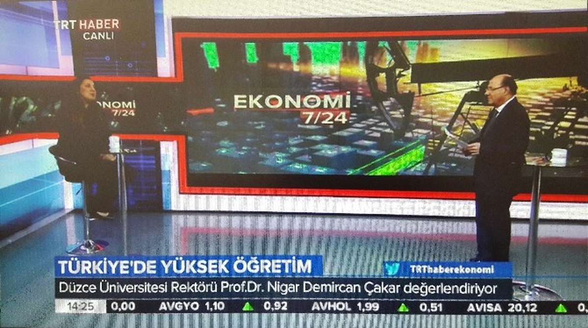 Rektör Çakar TRT\'ye Konuk Oldu