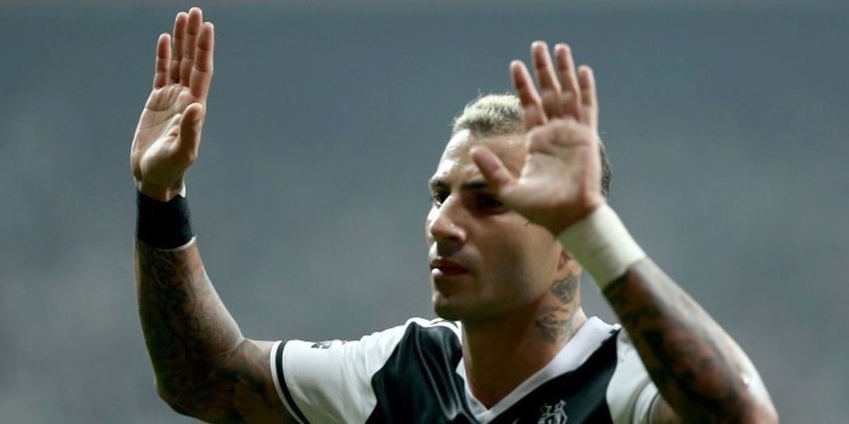 Ricardo Quaresma İlk Peşinde