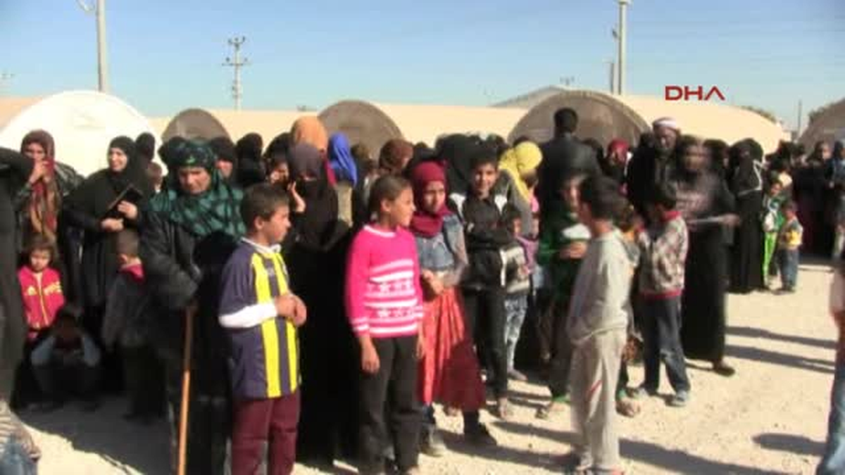 Şanlıurfa Kuveyt\'li Derneklerden Suriyelilere Yardım