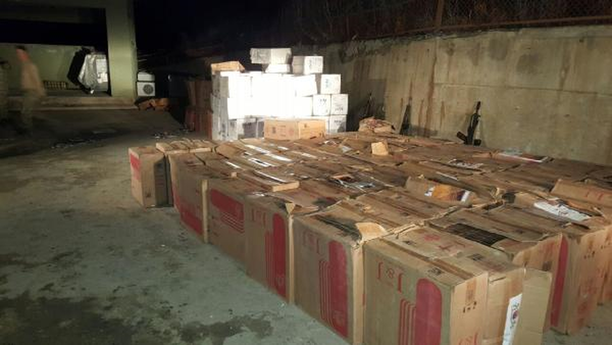 Şemdinli\'de Kaçak Sigara Operasyonu