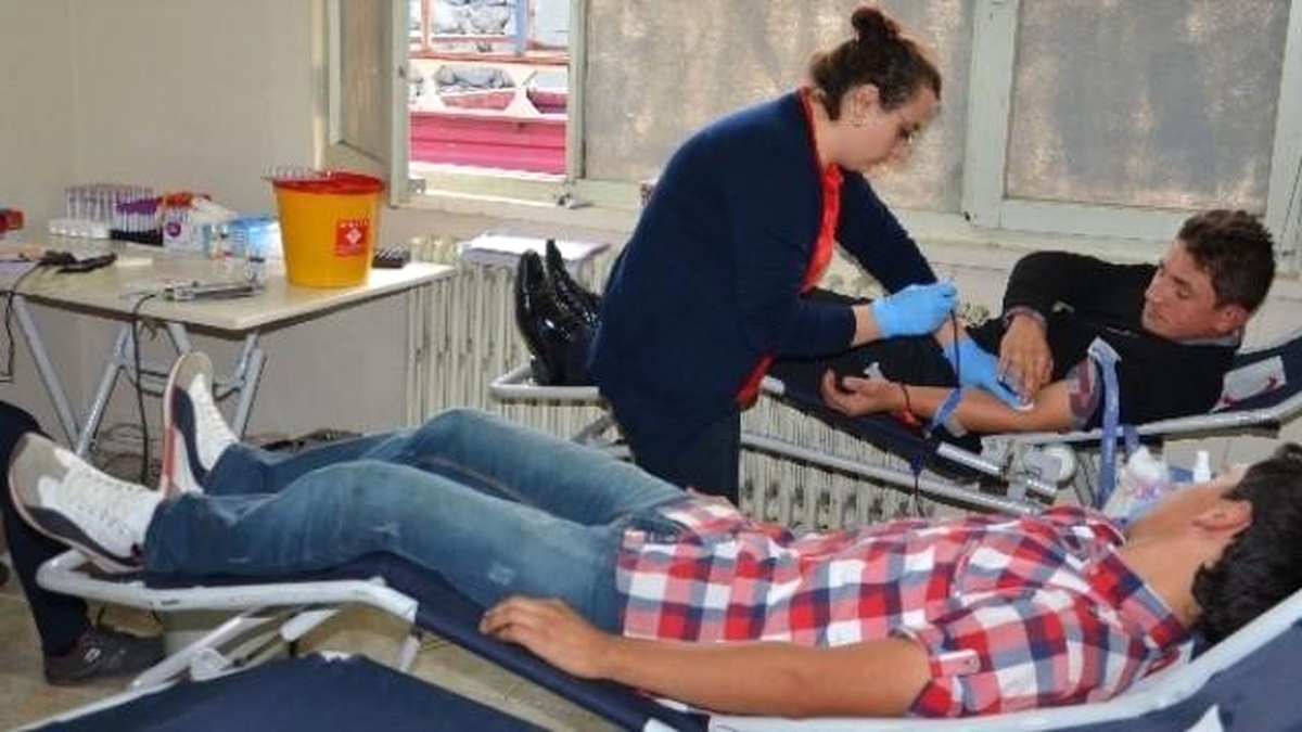 Trabzon Büyükşehir Belediyesinden Kan Bağışı