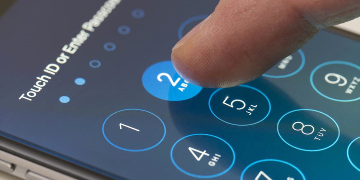 Yeni İphone Kilit Ekranı Açığı, Fotoğraflar Risk Altında!