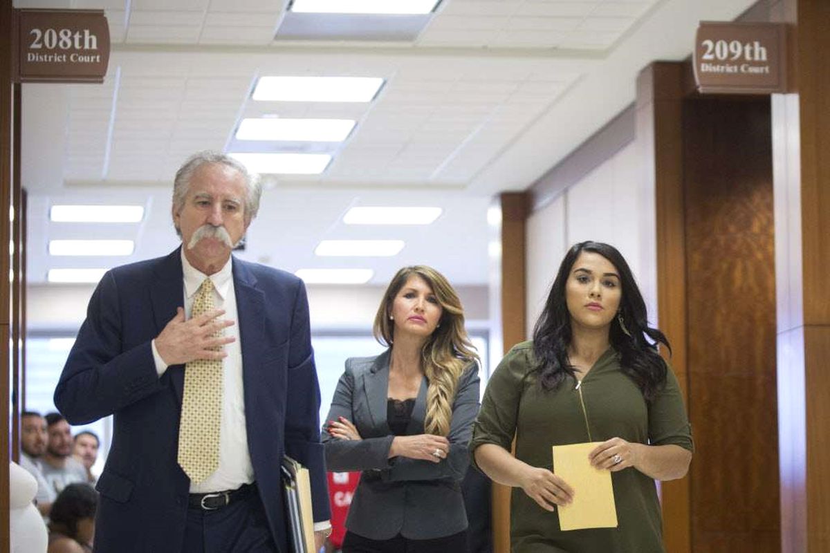 13 Yaşındaki Öğrencisinden Hamile Kalan Öğretmene 30 Yıl Hapis