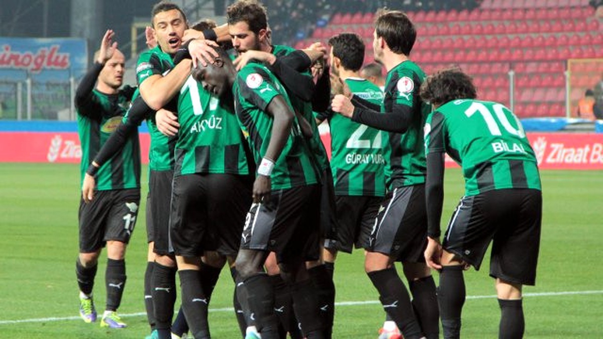 Akhisar Belediyespor Golsüz Beraberliğe Abone