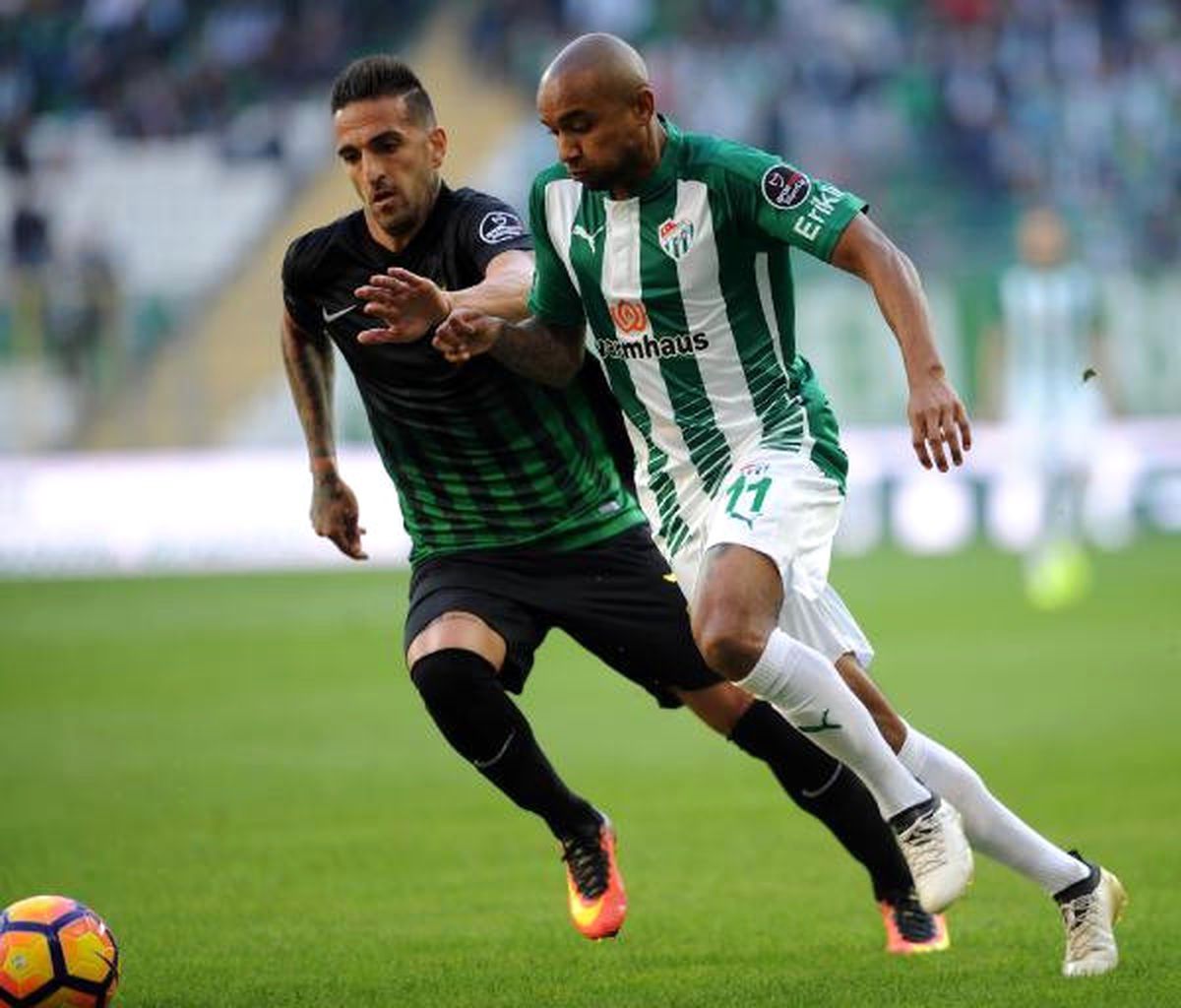 Bursaspor Kaleyi Gole Kapadı