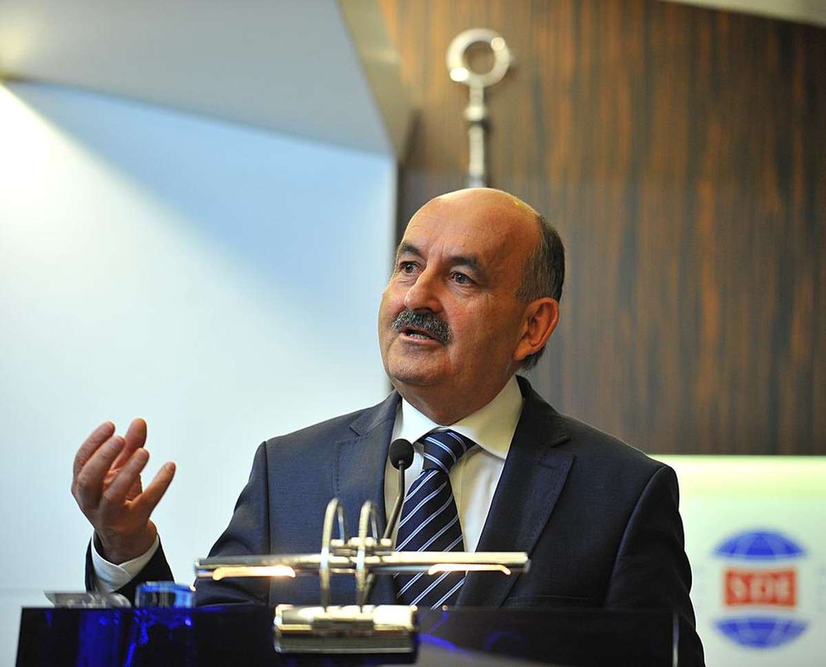 Çalışma ve Sosyal Güvenlik Bakanı Müezzinoğlu Açıklaması