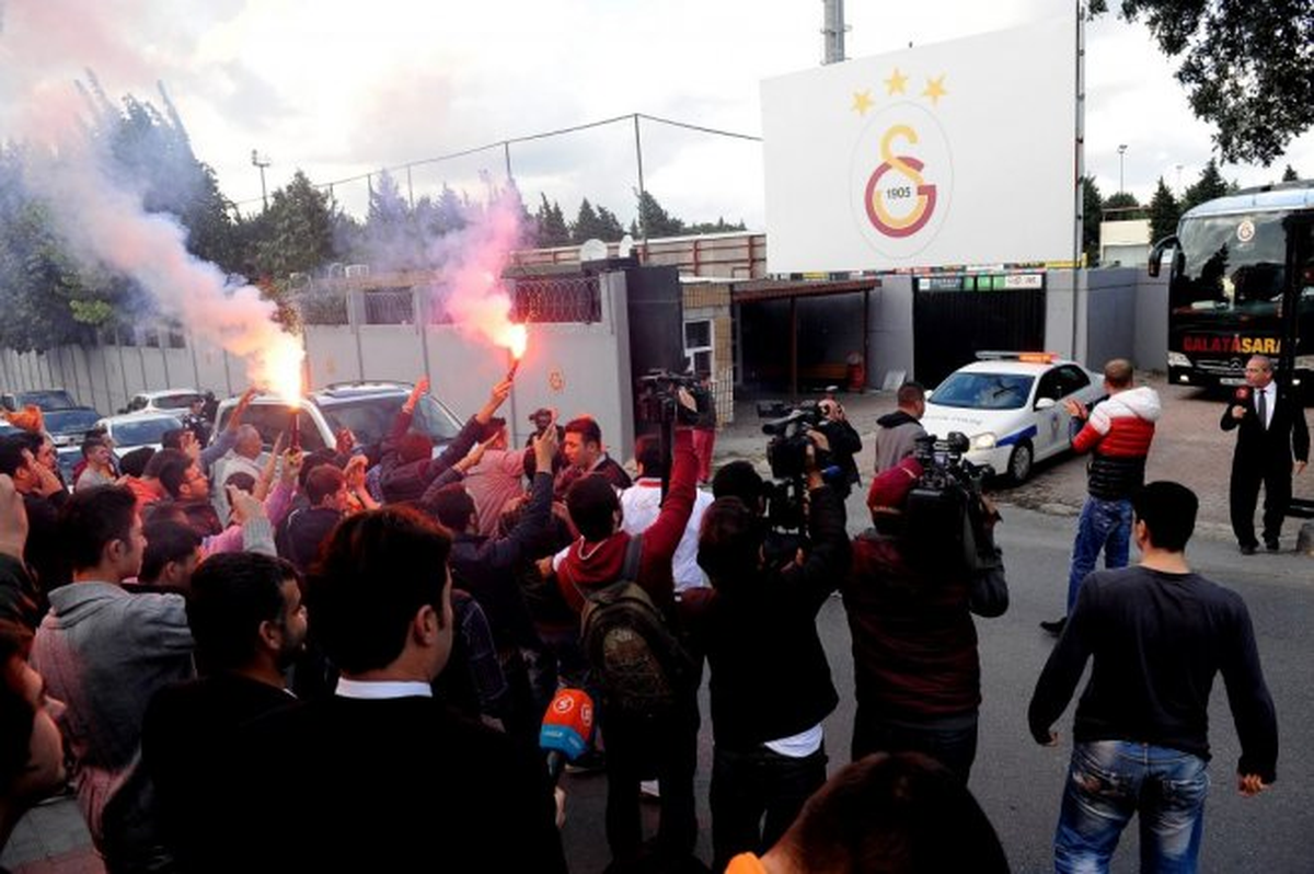 Galatasaray Derbi İçin Yola Çıktı