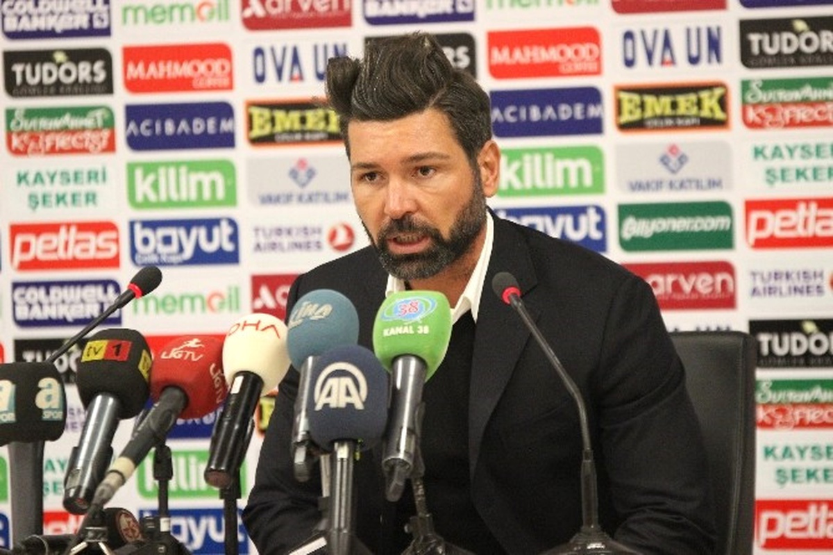 Hakan Kutlu: "Oyun Anlamında Ortaya Bir Şey Koyamadık"
