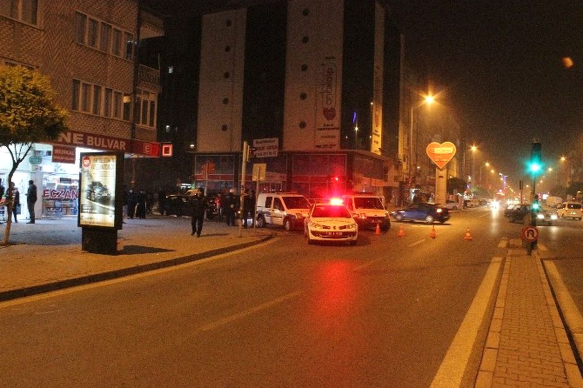Hastane Caddesi\'nde Şüpheli Valiz Paniği