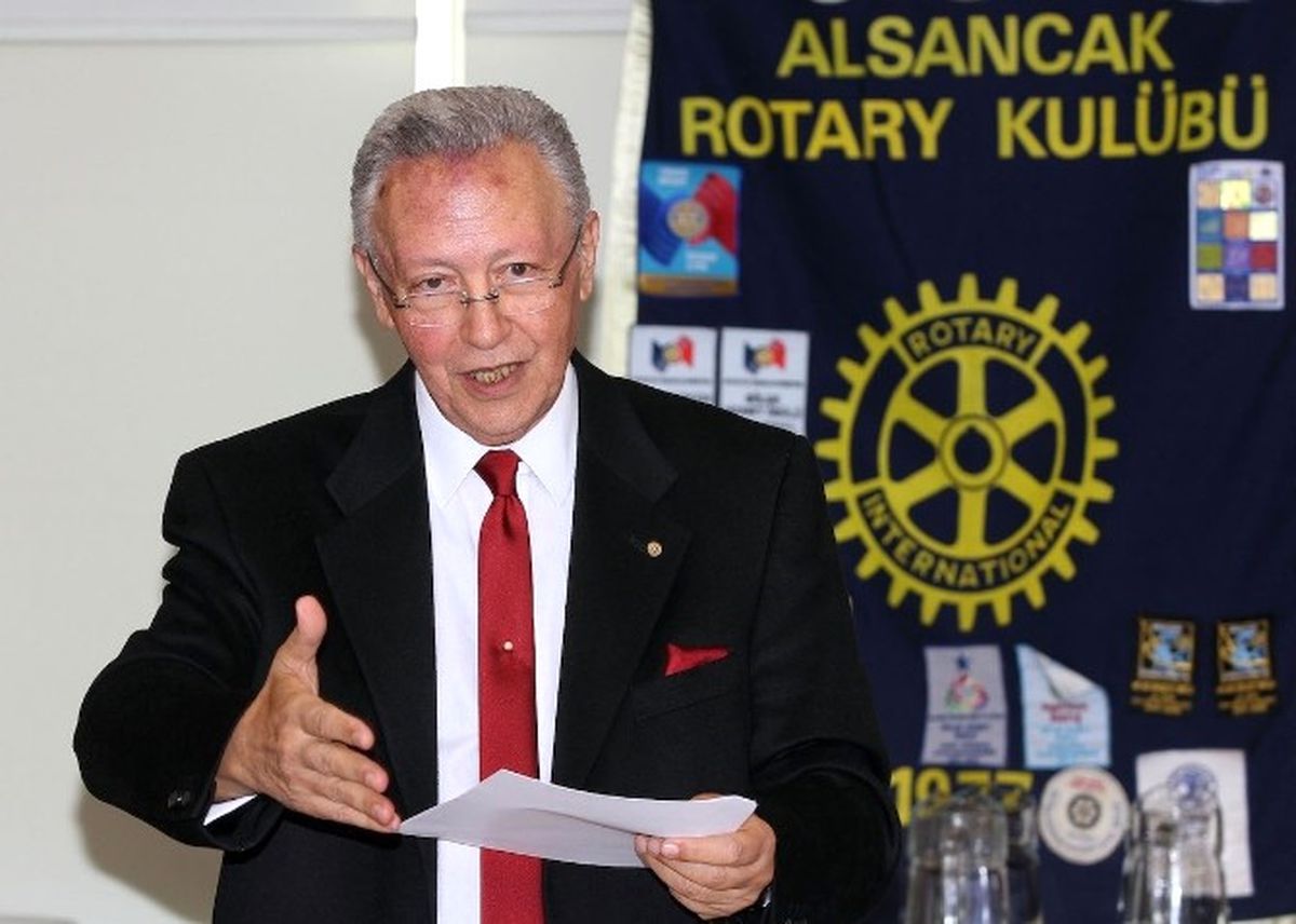 İşadamı Yaşar Yüksek: "Canlı Yaşasa Ay\'a Bile İhracat Yapabilirsiniz"