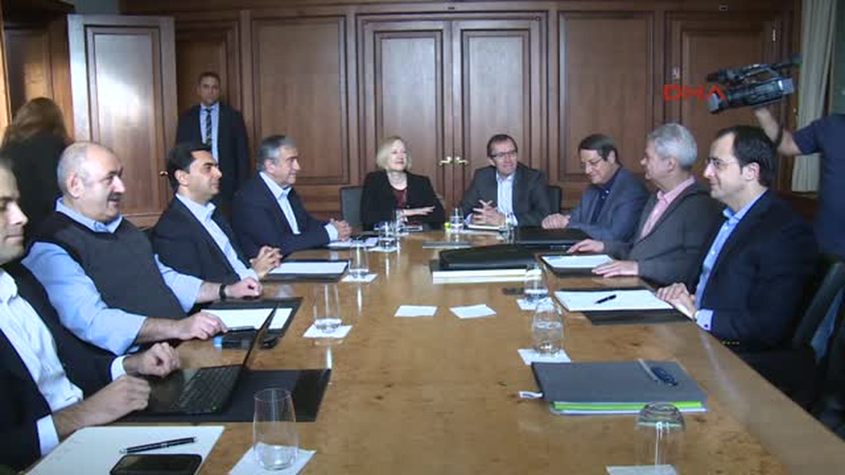 Isviçre?de Kıbrıs Müzakerelerinde Ikinci Tur Başladı