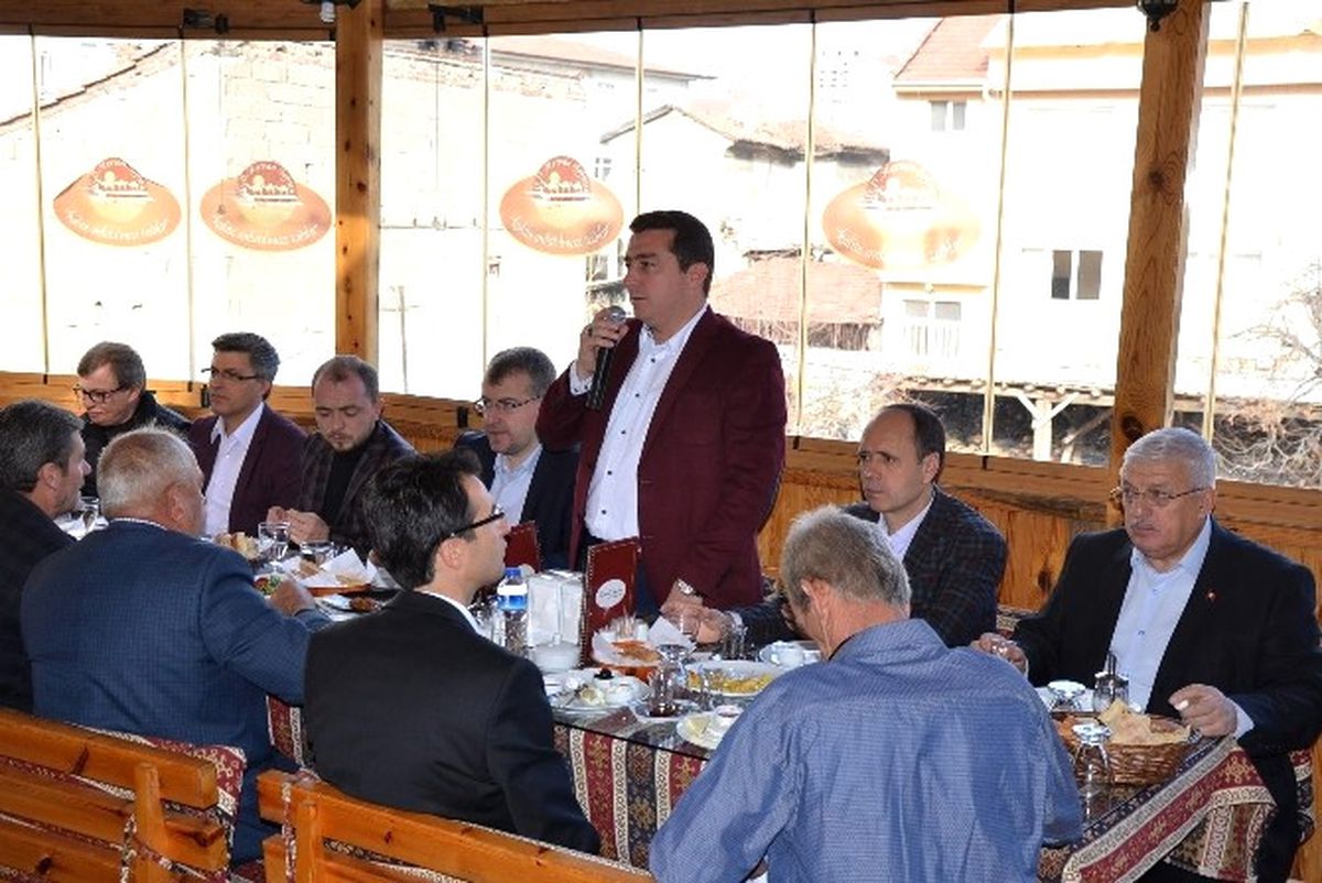 Milletvekili Eldemir ve Başkan Bakıcı, 44 Köy ve 9 Mahalle Muhtarı ile Bir Araya Geldi