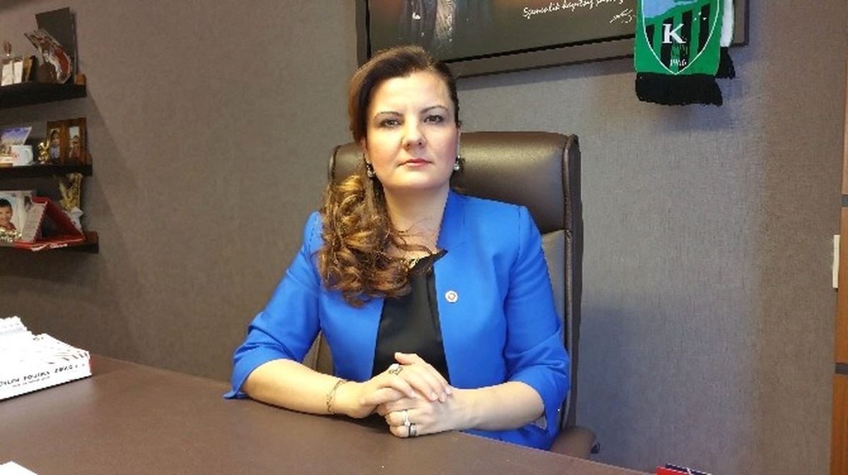 Milletvekili Hürriyet, Erken Yaş Evliliklerini Meclise Taşıdı