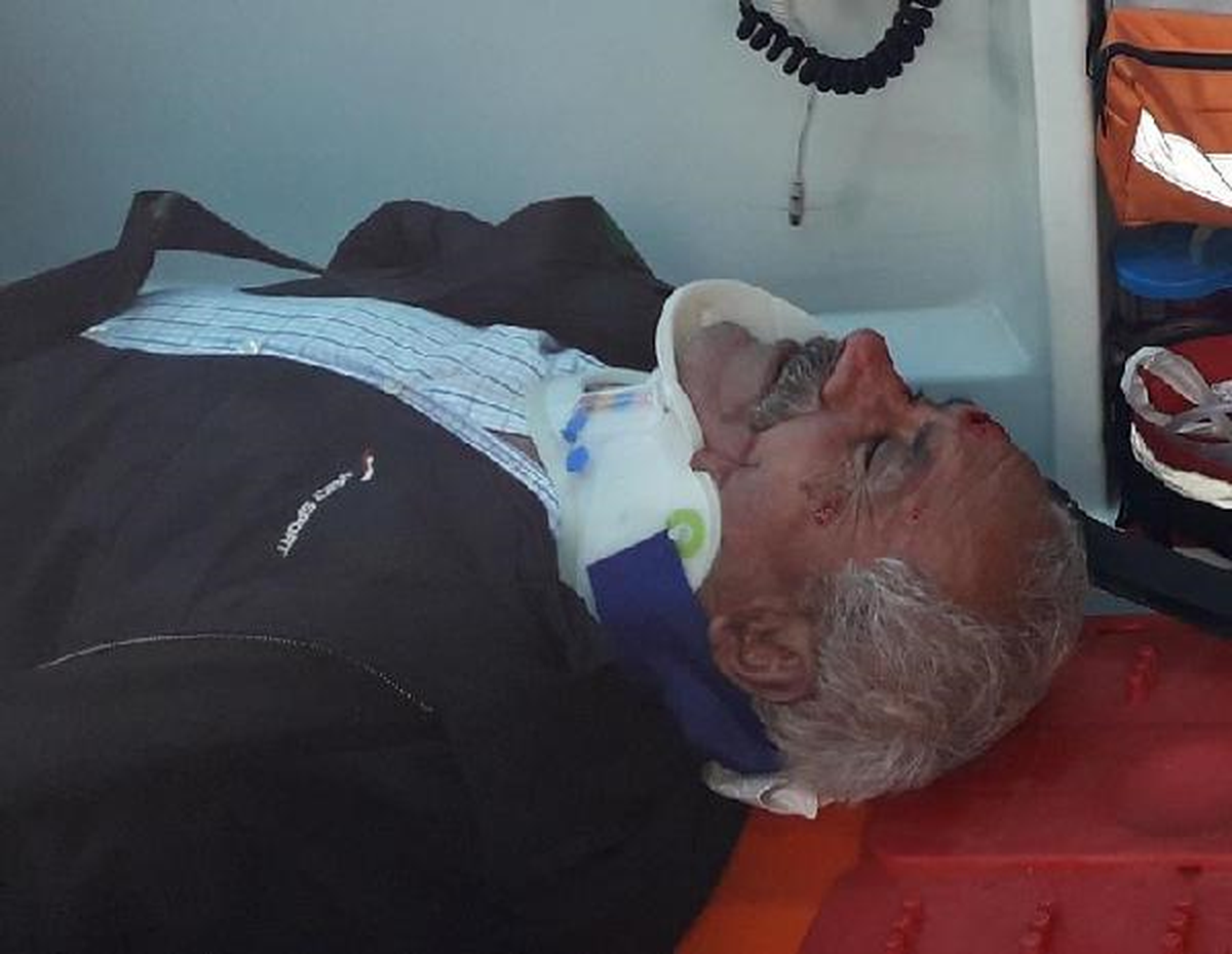 Minibüs Çarpıp Kaçtı
