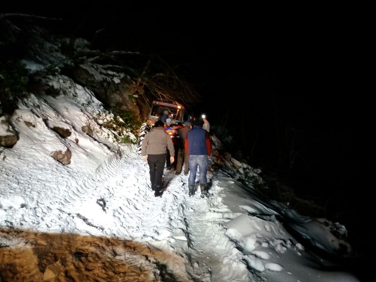 Sakarya\'da Yaylada Mahsur Kalan 3 Kişi Kurtarıldı