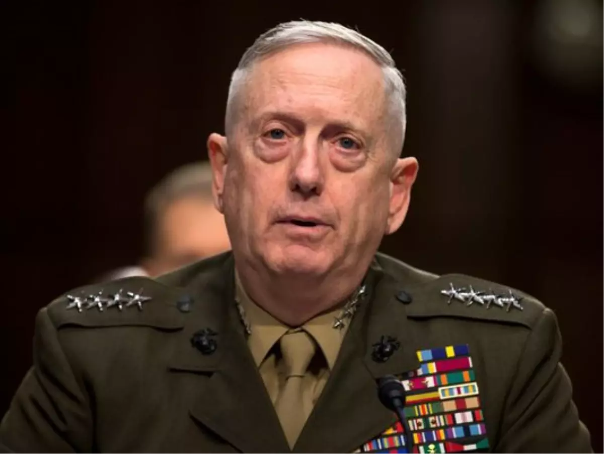 Trump, Savunma Bakanlığı İçin Mattis\'i Düşünüyor