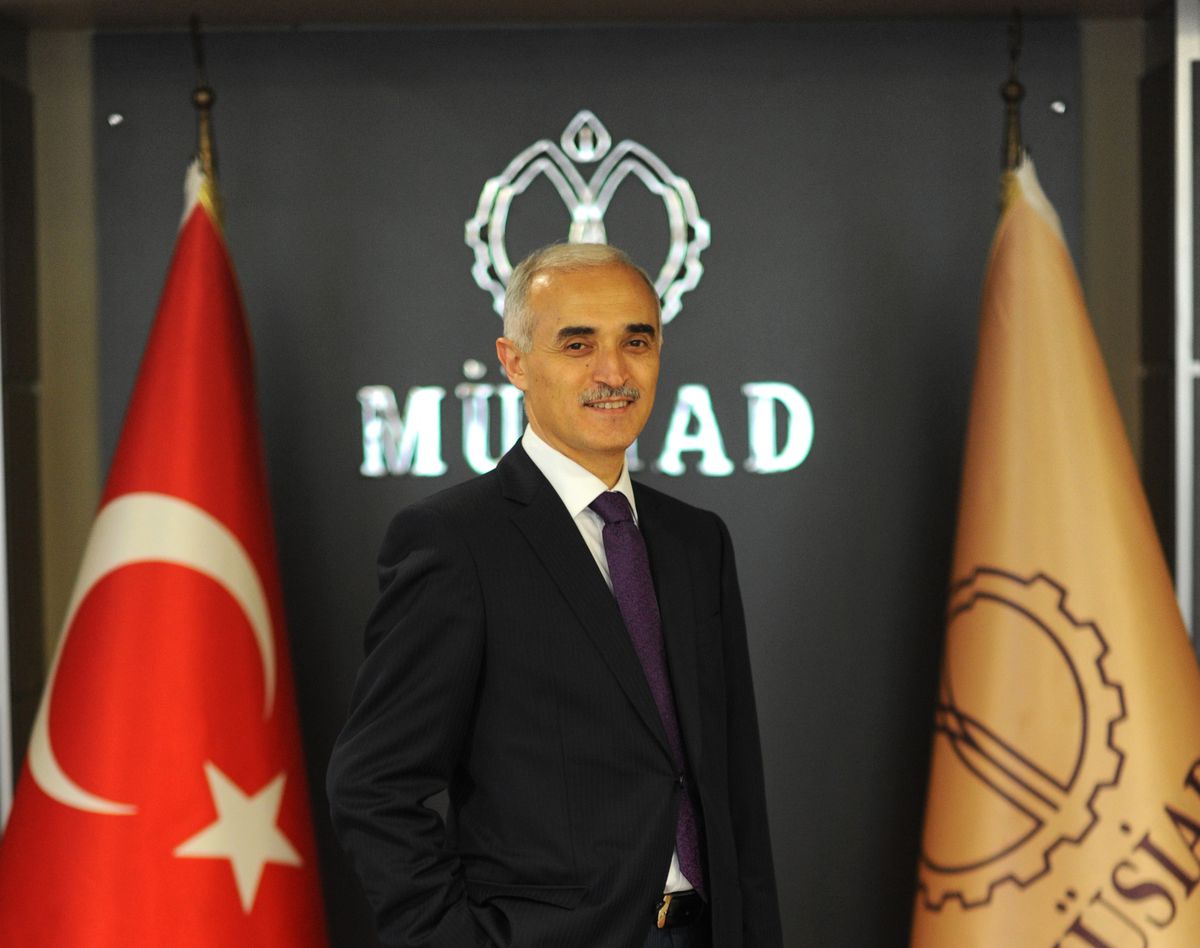 Türkiye\'de Çarklar İşlemeye Devam Ediyor"