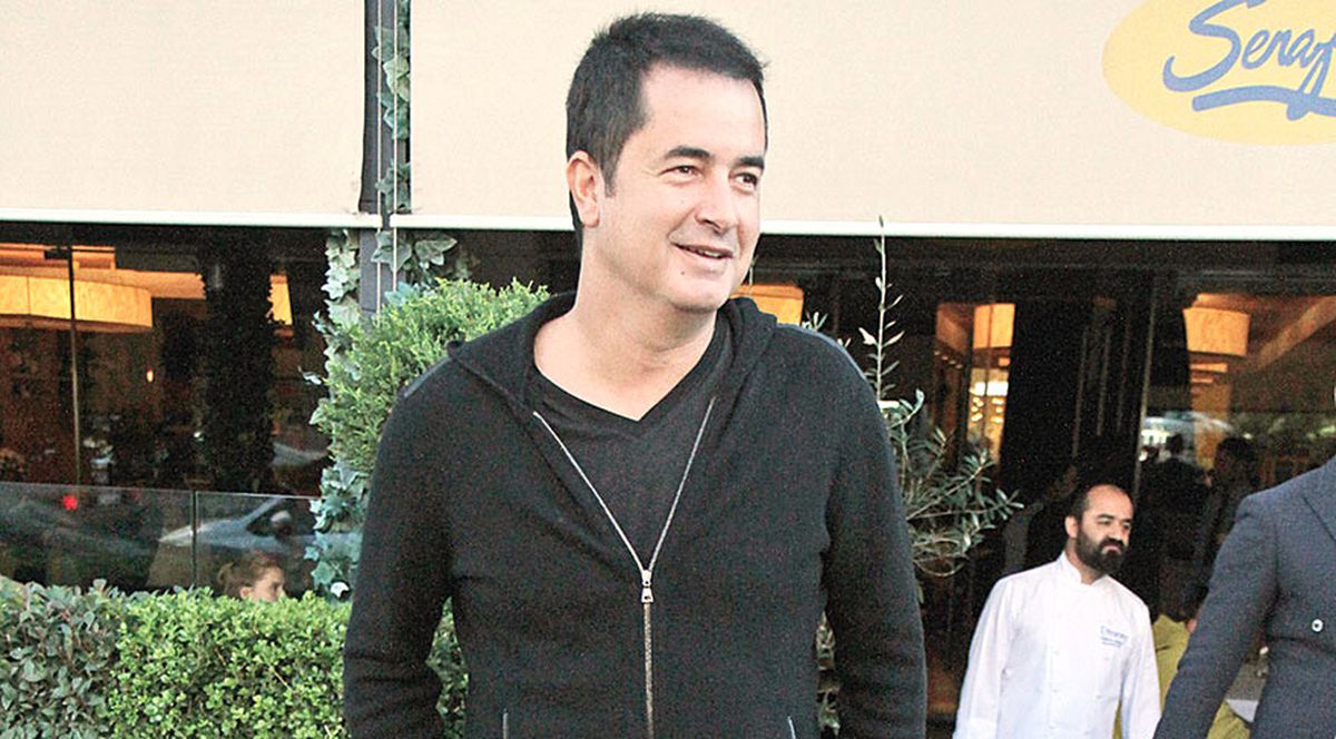 1 Milyon 700 Bin TL'lik Otomobiliyle Gezmelerde