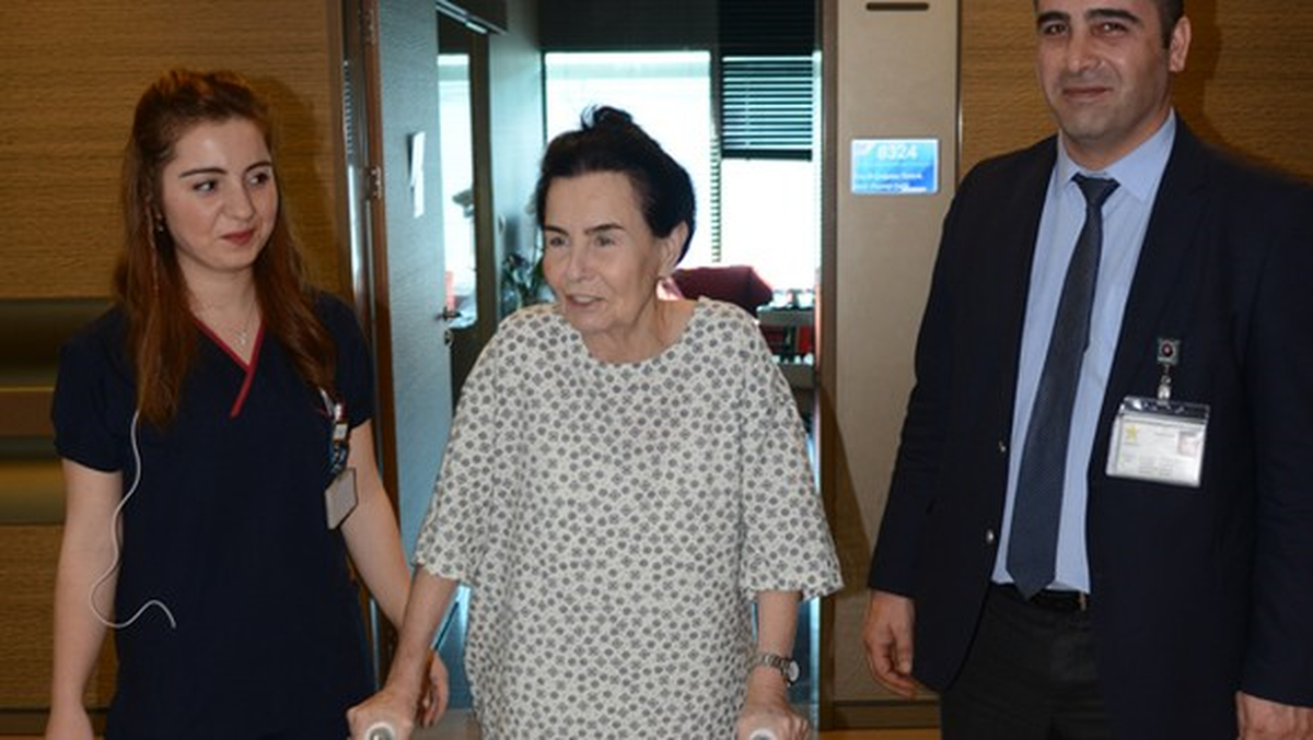 Fatma Girik'e Şok! 20 Yıllık Sapığı Hastane Odasına Girdi