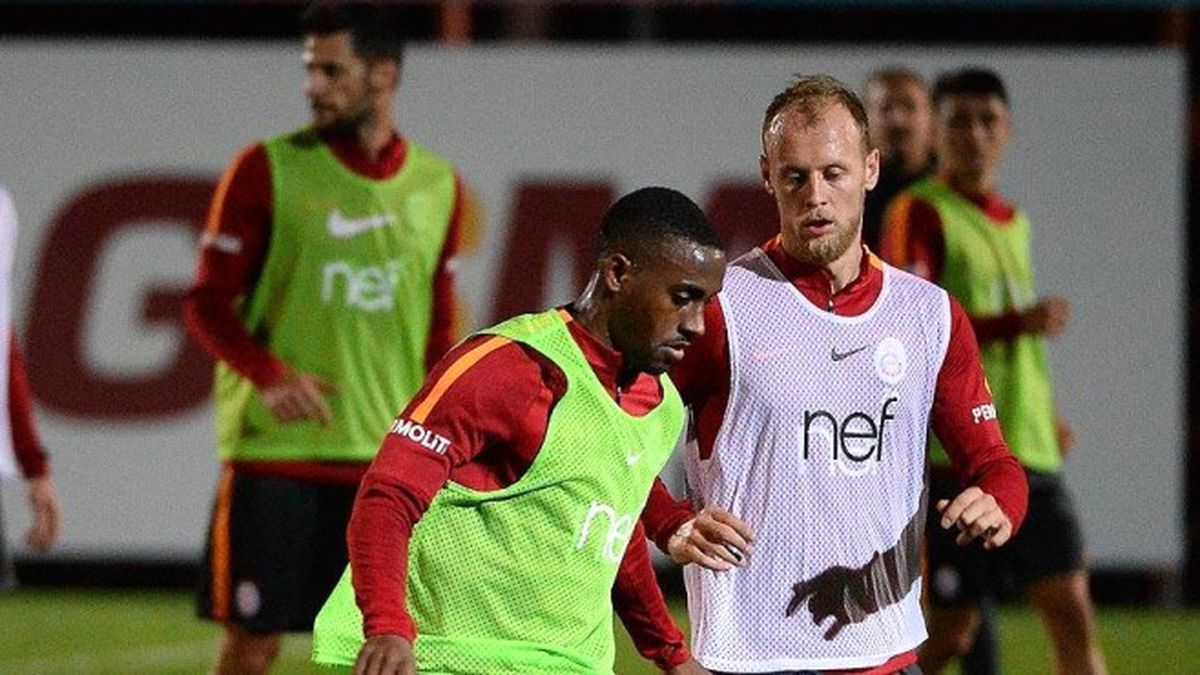 Galatasaray\'da Moraller Bozuk