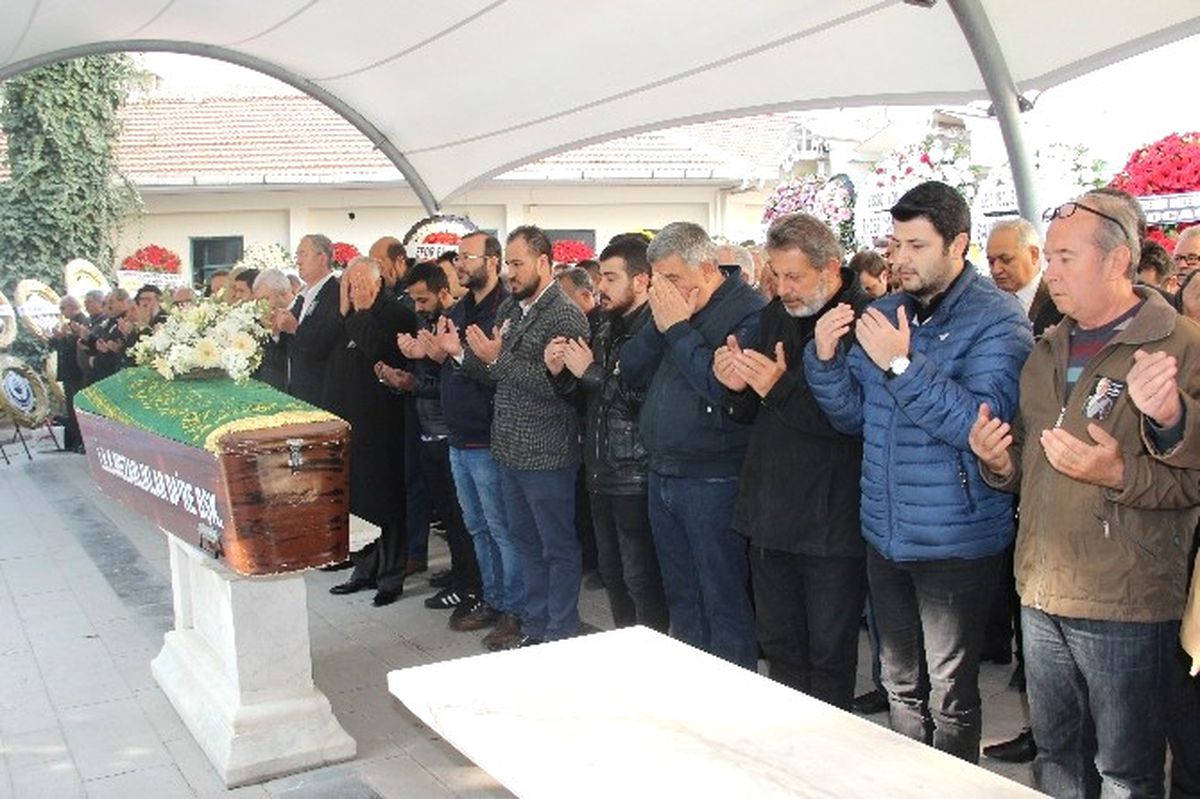 Gazeteci Süphandağlı Son Yolculuğuna Uğurlandı