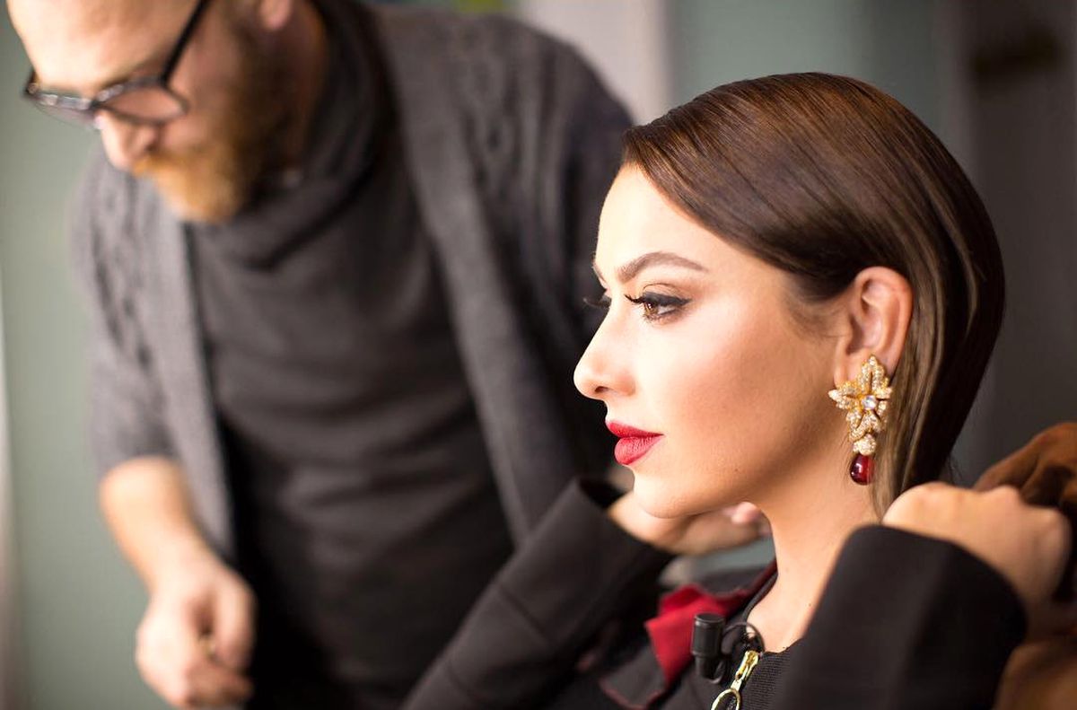 Hadise'den Radikal Karar! Saç Rengini Değiştirdi