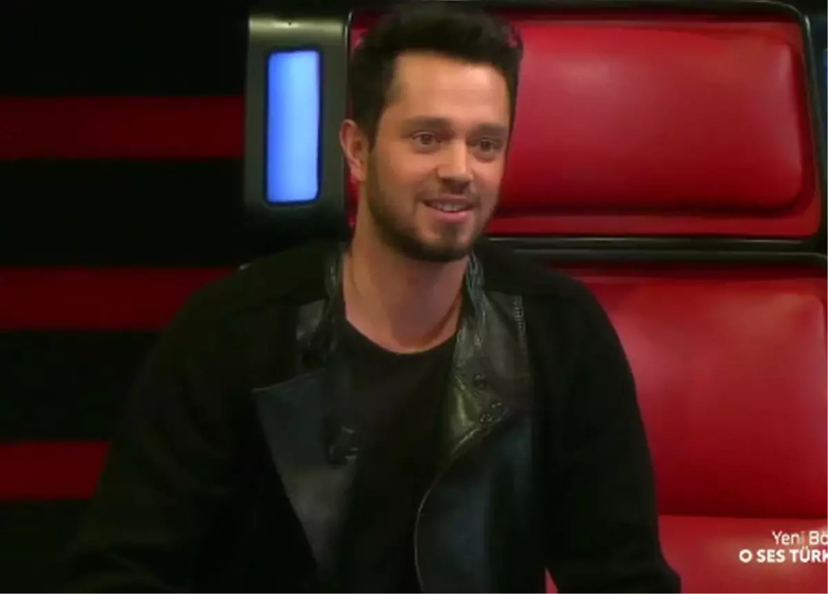 Murat Boz Sözünü Tuttu! Yarışmacısıyla Amsterdam\'da Sahne Aldı.