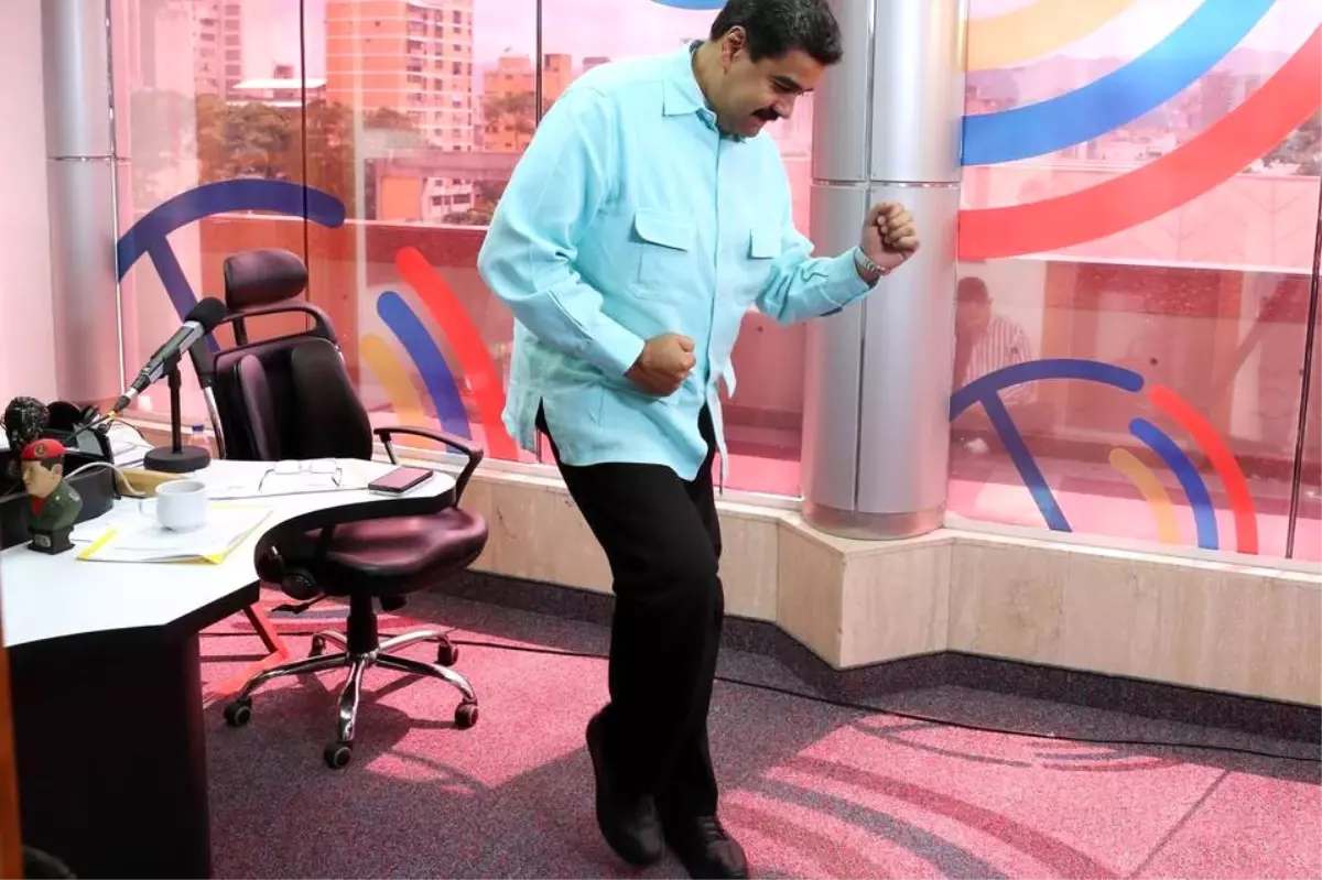 Nicolas Maduro\'nun Radyo Programına Tepki Yağdı