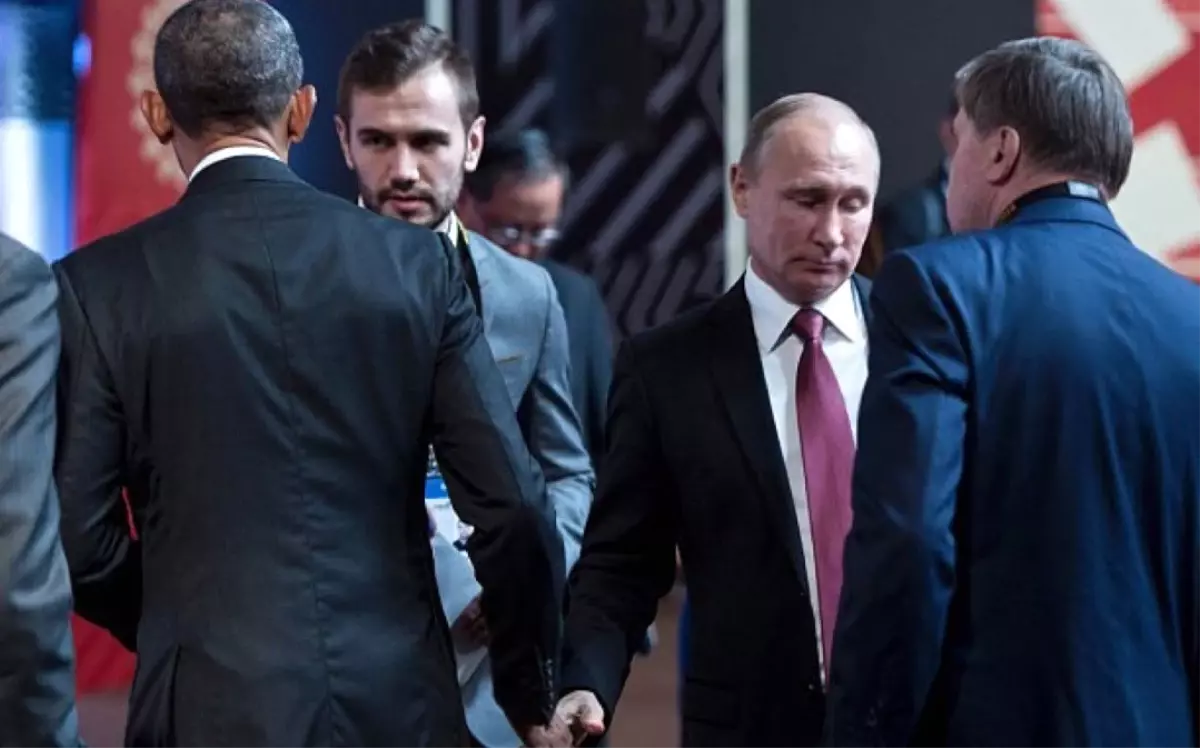 Putin ve Obama, Ayaküstü Bir Görüşme Yaptılar