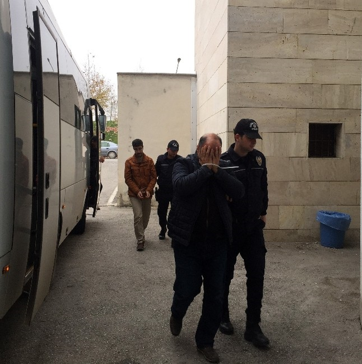 Sakarya\'da 11 Şüpheli Fetö\'den Adliyeye Sevk Edildi