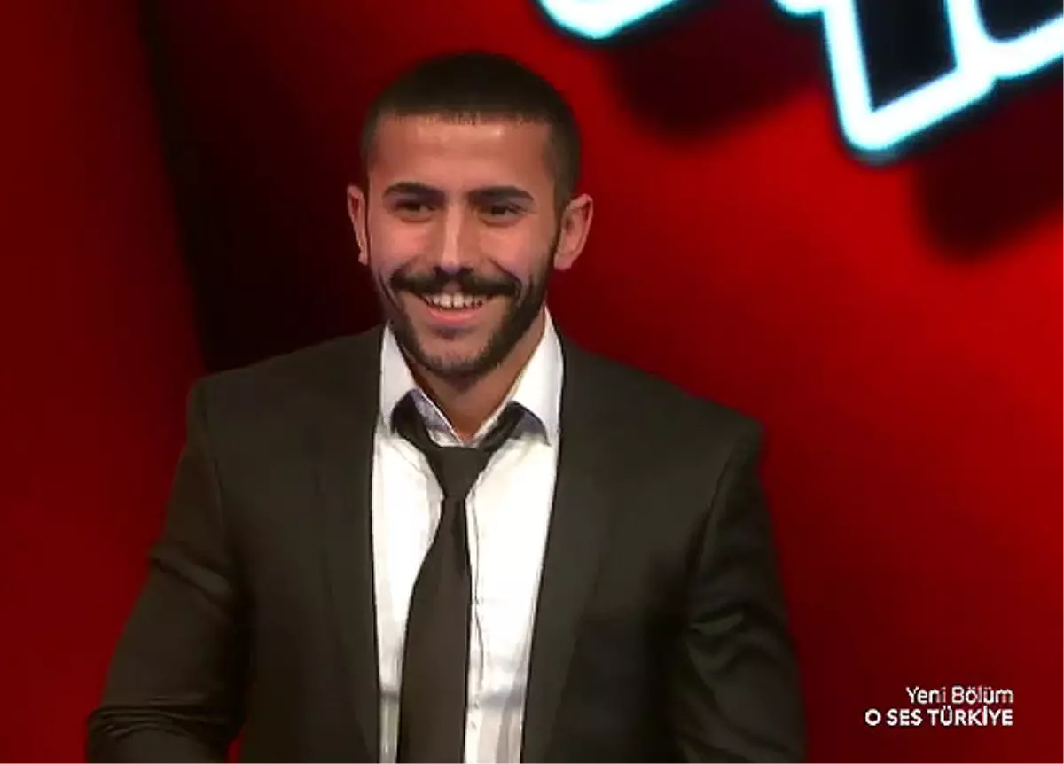 Stüdyo \'Bir Daha\' Sesleriyle İnledi! Zafer Yeniden Söyledi...