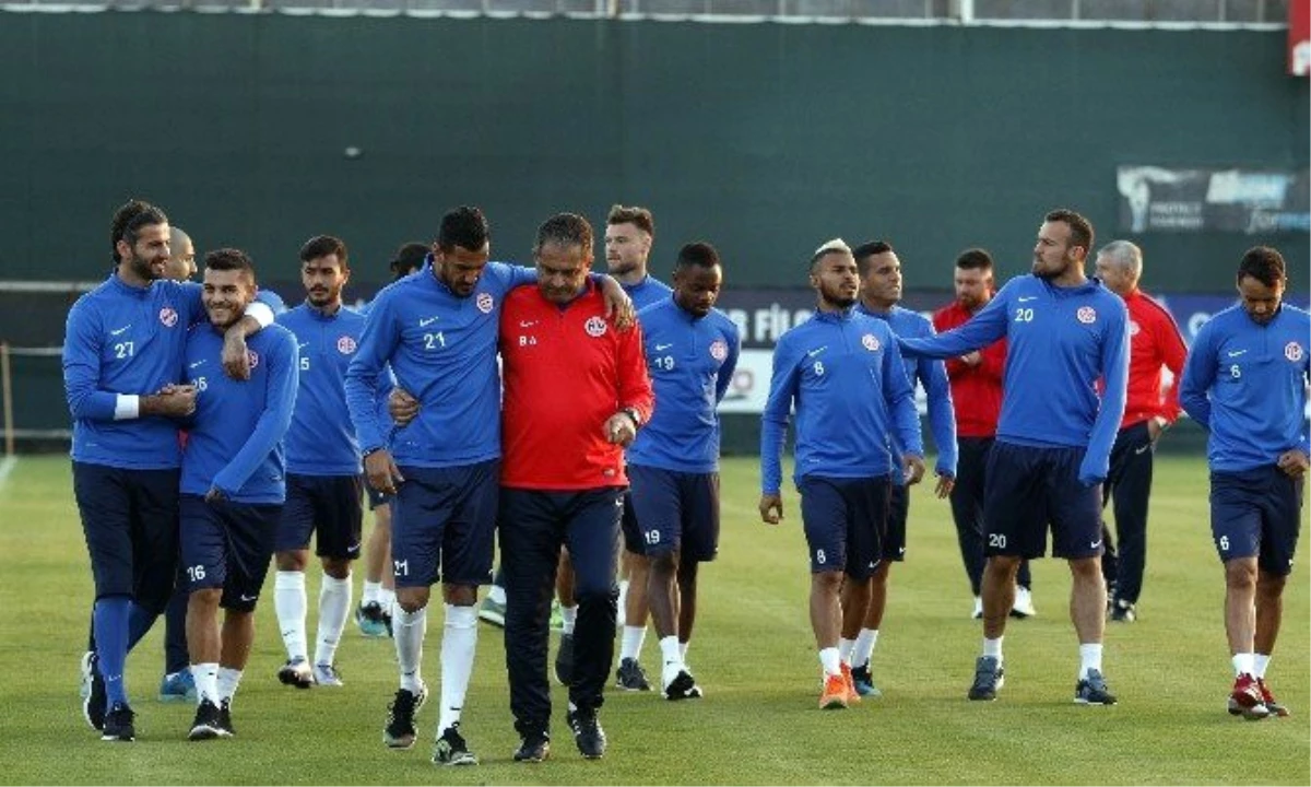 Antalyaspor\'da Adanaspor Maçı Hazırlıkları