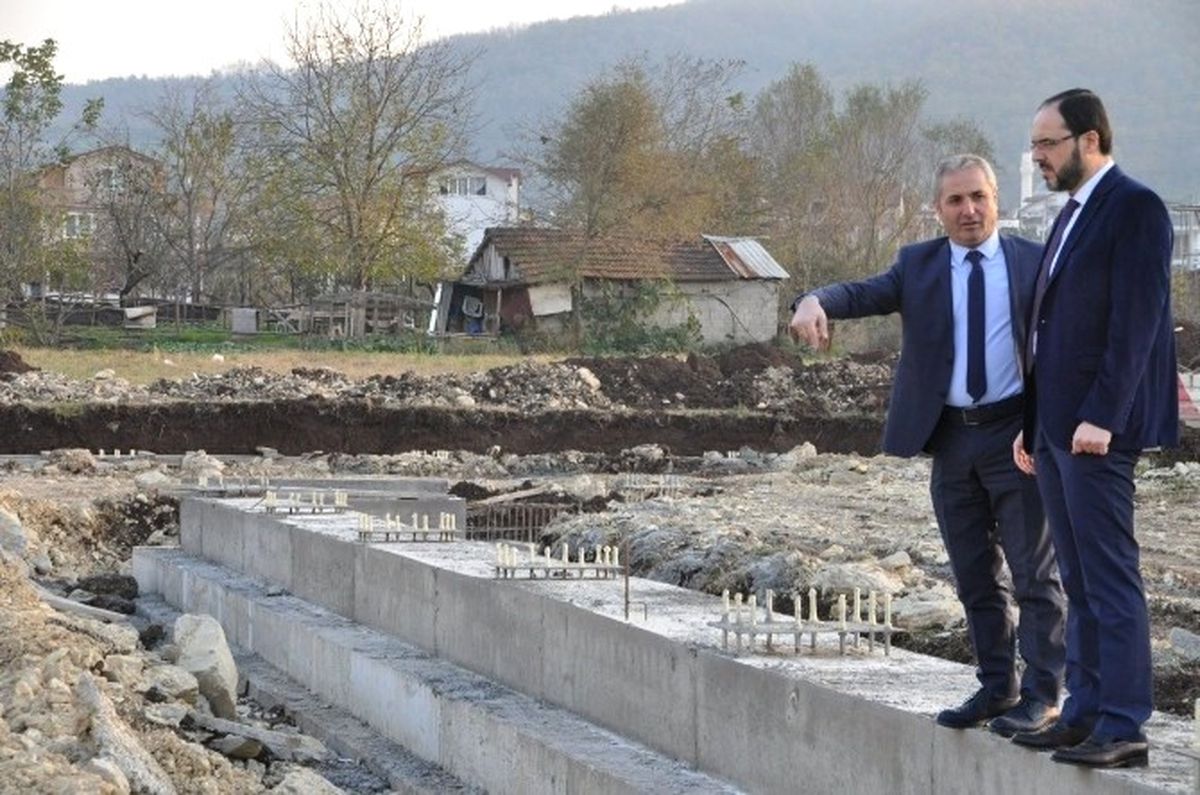 Başiskele\'nin İkinci Kapalı Semt Pazarı