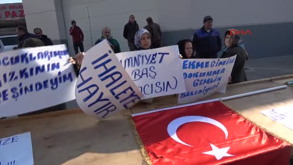 Bursa Pazarcılar Eylem Yaptı, Gemlik Pazarı Kurulamadı