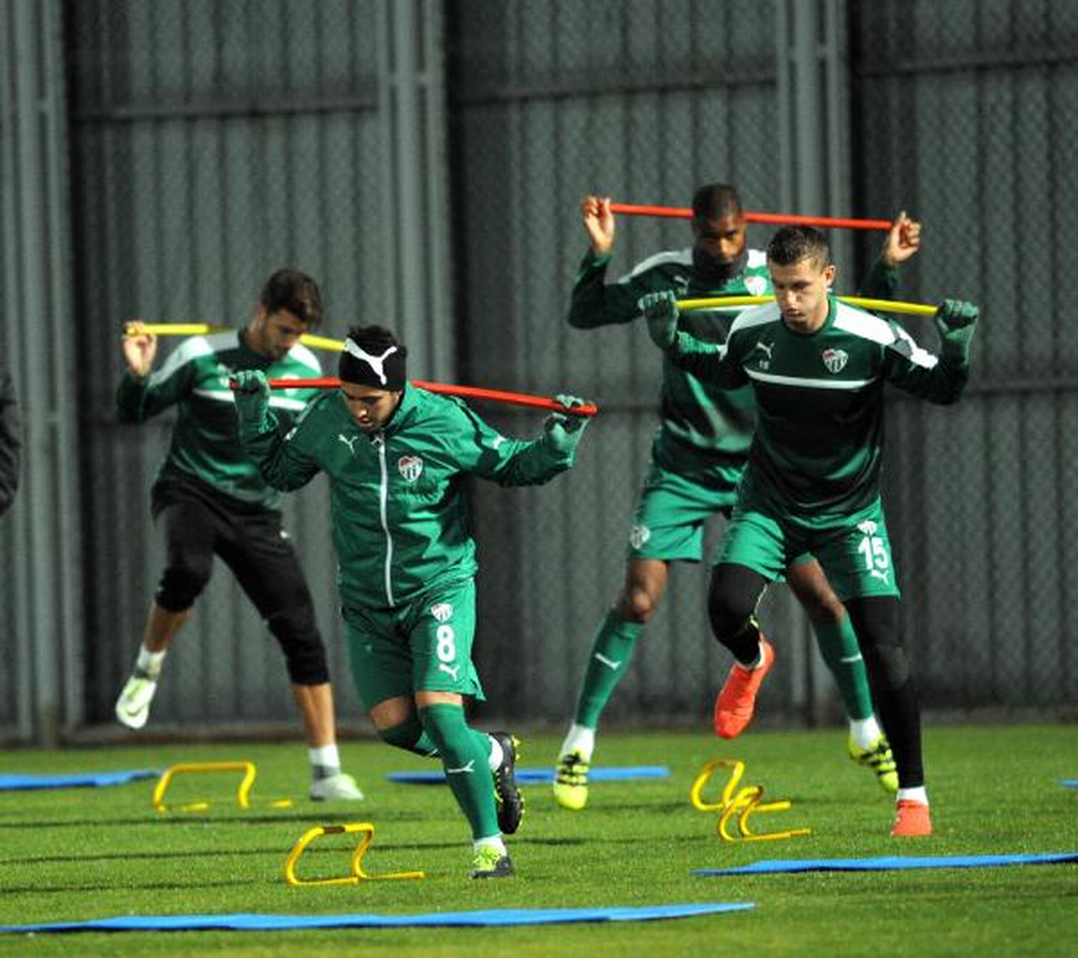 Bursaspor\'da Galatasaray Hazırlıkları Sürüyor